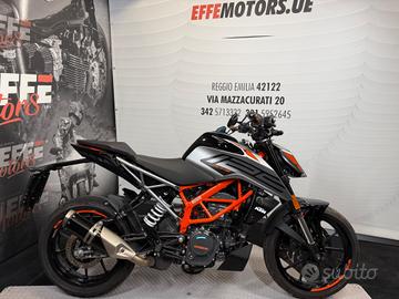 Ktm 125 Duke 2.800 KM "tua a 66 euro al mese"