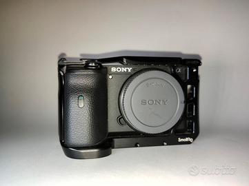 Sony Alpha 6600 | Mirrorless APS-C + batteria