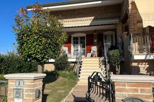 PORZIONE DI BIFAMILIARE A RAVENNA