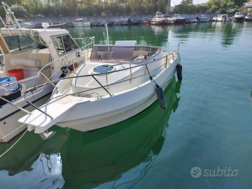 Aquamar sport 650 cabinato walkaround 40cv
