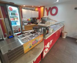 Attività di Yogurteria Creperia a Carrara