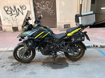 Benelli TRK 702 X