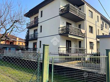 2 LOCALI A LOMAZZO