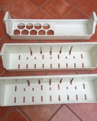 PORTA BOTTIGLIA, MENSOLA, GRIGLIA FRIGO ARISTON