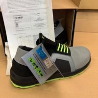 Scarpe antinfortunistiche numero 44