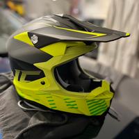 Casco moto enduro