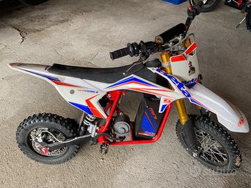 Mini Moto Beta Cross  Elettrica
