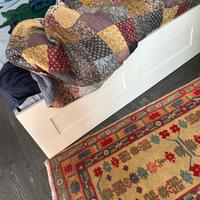 Letto matrimoniale con testiera