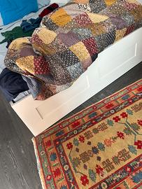 Letto matrimoniale con testiera