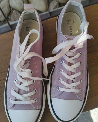 Scarpe in tela lilla 
