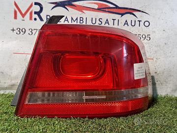 STOP FANALE POSTERIORE DESTRO VOLKSWAGEN Passat Be