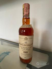 Bottiglia whisky vintage
