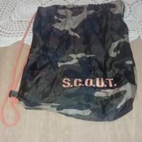 Sacca scout fantasia con scritta arancione