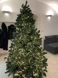 Albero di Natale altezza 210 cm