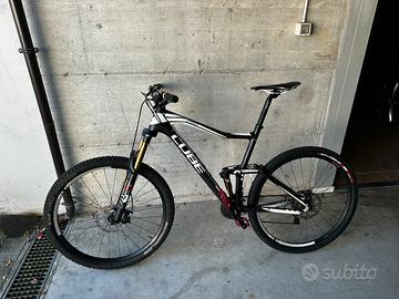 Cube Stereo Carbon Race 140