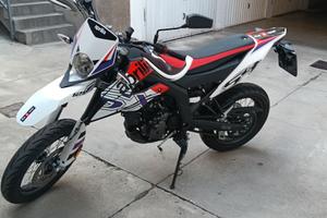 Moto Aprilia SX125