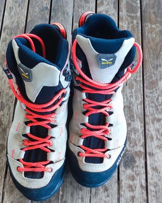 Salewa MTN Trainer 2 Mid GTX W 
N. 36 donna 