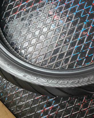 gomme moto 120 70 19 e 150 70 18 