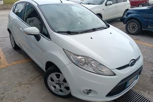 Ford Fiesta Fiesta+ 1.4 5 porte Bz.- GPL