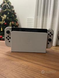 Nintendo Switch Oled bianca usata