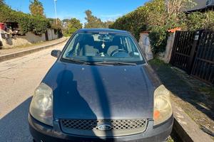   ford fiesta Benzina 2008
