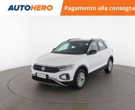 VOLKSWAGEN T-Roc UK02211