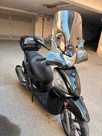 Scooter kimco 300 gt abs