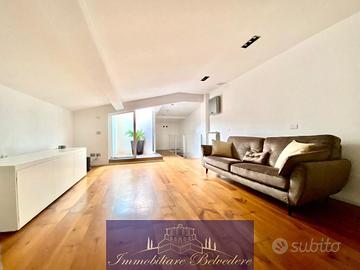 Stanza in appartamento a Firenze