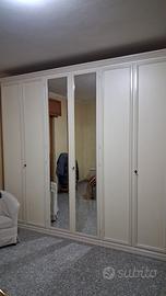 Armadio a 6 ante con specchio