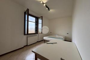 MONOLOCALE A FIRENZE