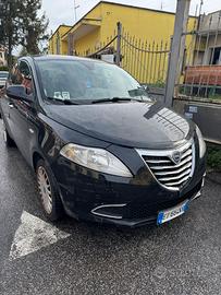 Lancia Y euro 6 2013 benzina