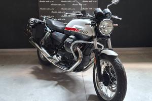 Moto Guzzi V7 SPECIAL