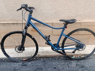 Bici  Decathlon Riverside 500 Tg M RITIRO A MANO