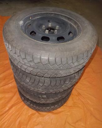 Golf 4 IV gomme pneumatici 195 65 15