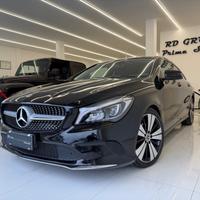 Mercedes-benz CLA 200d Auto Premium amg shooting b