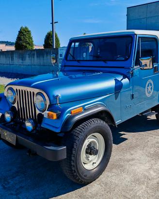 Jeep Wrangler CJ-7 (STUPENDA)