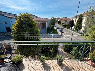 porzione villa bifamiliare 1° piano
