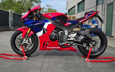 🔥HONDA CBR 1000 RR-R FIREBLADE SP|GARANZIA 2027🔥
