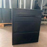 Cassettiere in metallo 