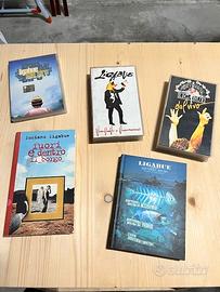 Lotto Collezione LIGABUE (Cof. CD/DVD, VHS, Libro)