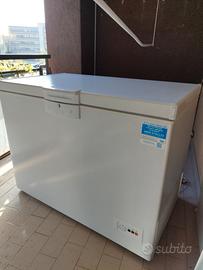 Congelatore Beko 300 litri