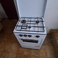 Cucina a gas 3 fuochi più forno Rex