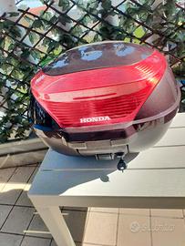 Bauletto Honda scooter Sh 150 e Parabrezza Isotta