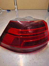 Faro Posteriore esterno sx Golf 7.5 5G9945095E