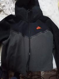 Nike Tech