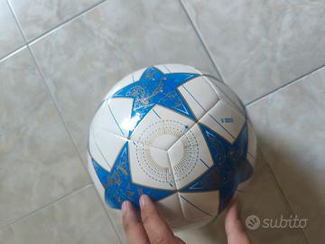 Pallone Adidas finale UEFA Champions League 