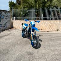 TM En 125 motard