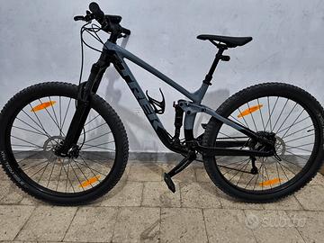 Trek fuel ex 5 mountain bike