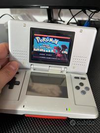 Nintendo DS primo modello