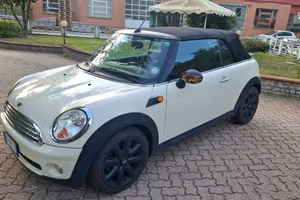 MINI CABRIO COOPER Perfetta Meccanica Carrozzeria